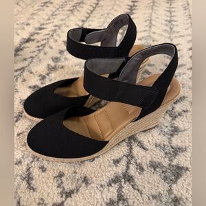 Kelly & Katie black wedge pump, super comfortable!
